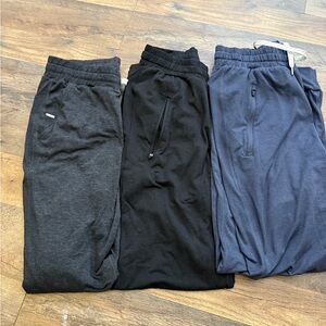 VUORI BUNDLE LOT MENS SMALL 3 PAIRS